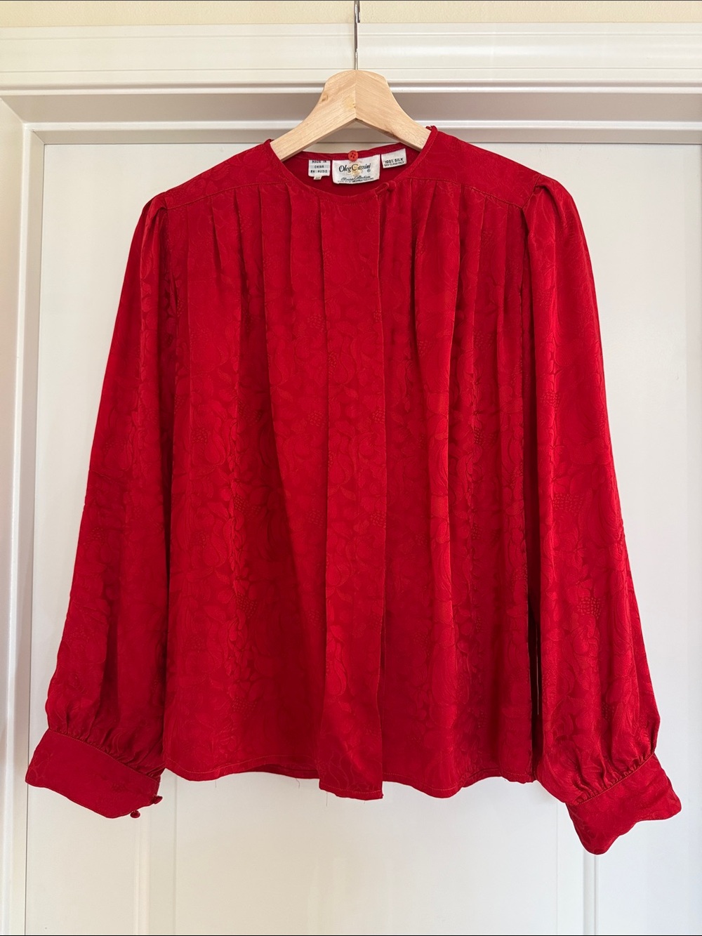 Vintage Oleg Cassini Vibrant Red Pleated Floral Jacquard 100% Silk Blouse